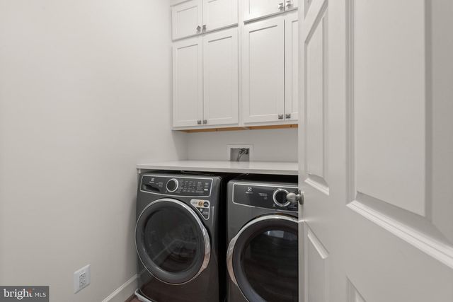 425 WALNUT DR, Edgewater, MD 21037