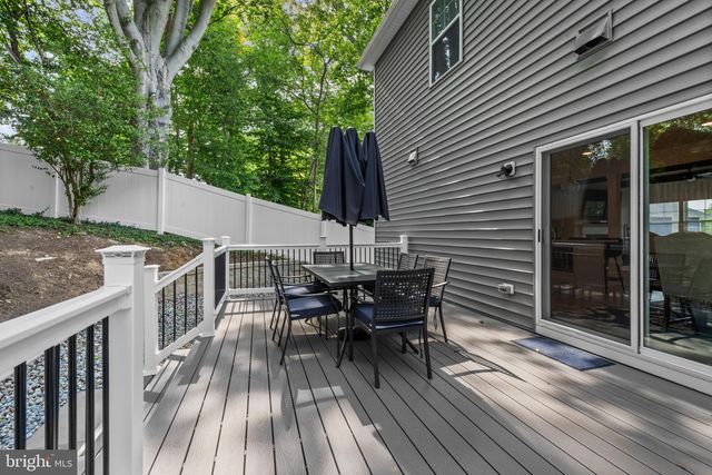 425 WALNUT DR, Edgewater, MD 21037
