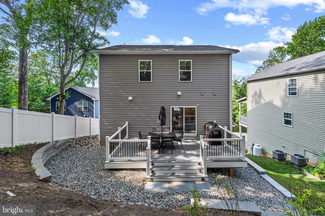 425 WALNUT DR, Edgewater, MD 21037