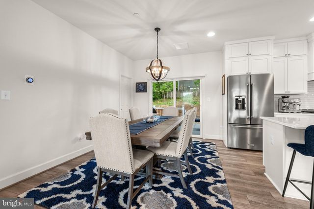 425 WALNUT DR, Edgewater, MD 21037