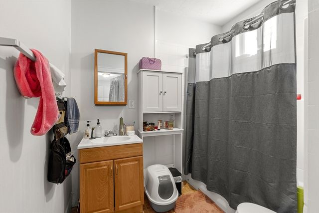 110 Everett St, Boston, MA 02128