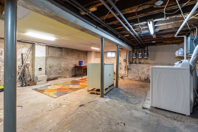 110 Everett St, Boston, MA 02128