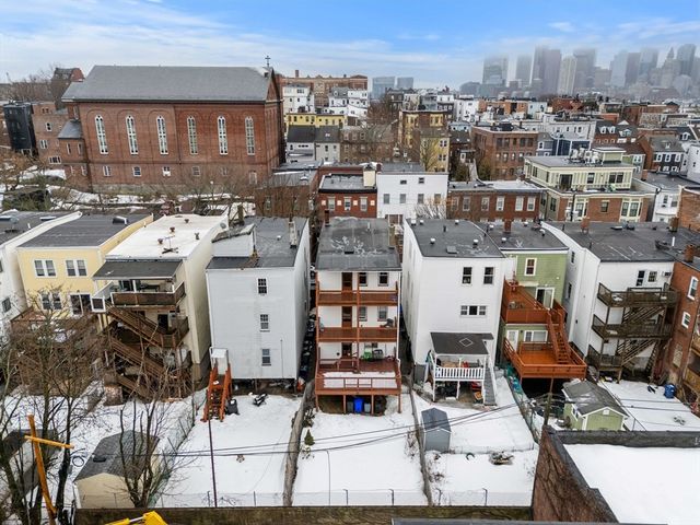 110 Everett St, Boston, MA 02128