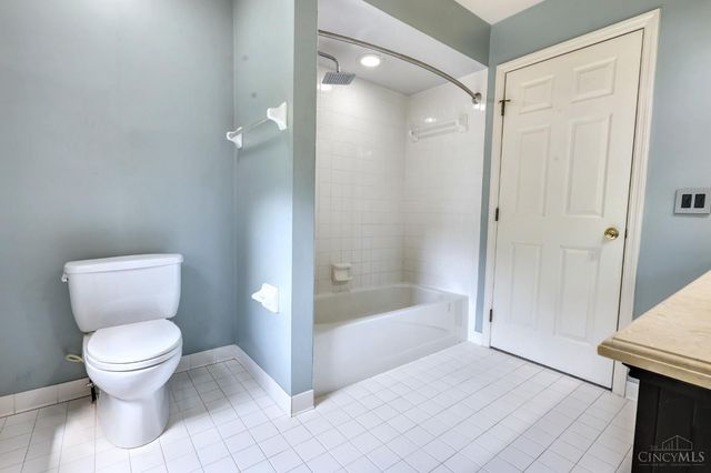 8931 Terwilligers Trail, Montgomery, OH 45249
