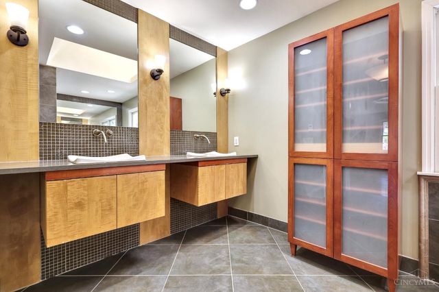 8931 Terwilligers Trail, Montgomery, OH 45249