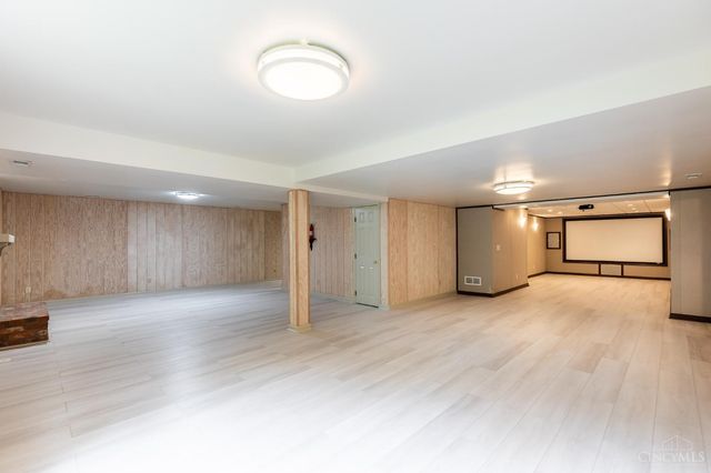 8931 Terwilligers Trail, Montgomery, OH 45249