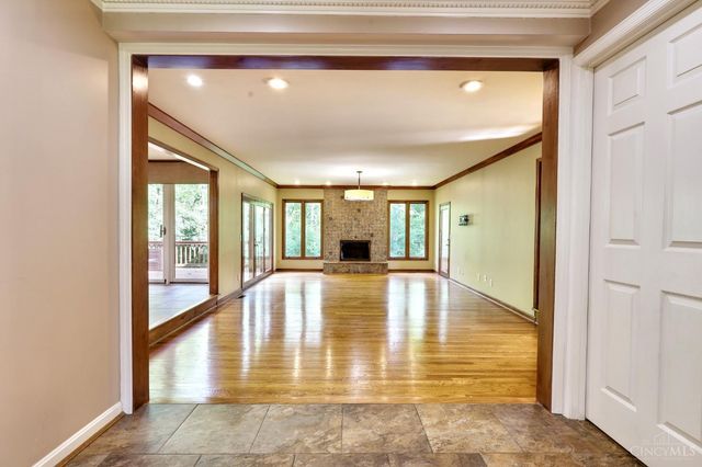 8931 Terwilligers Trail, Montgomery, OH 45249