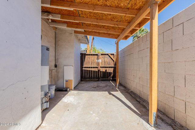 723 E Sunnyslope Lane, Phoenix, AZ 85020