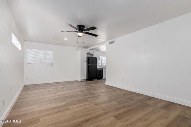 723 E Sunnyslope Lane, Phoenix, AZ 85020