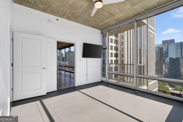 943 Peachtree Street NE 1915, Atlanta, GA 30309