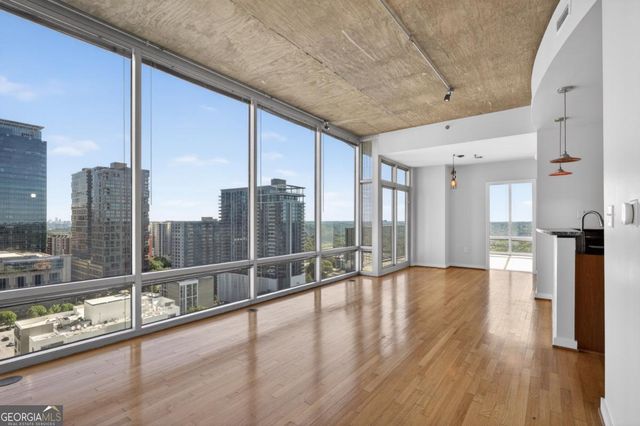 943 Peachtree Street NE 1915, Atlanta, GA 30309