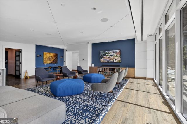 943 Peachtree Street NE 1915, Atlanta, GA 30309