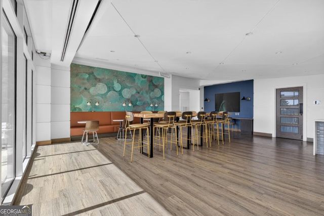 943 Peachtree Street NE 1915, Atlanta, GA 30309