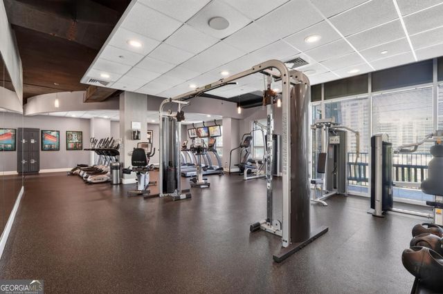 943 Peachtree Street NE 1915, Atlanta, GA 30309