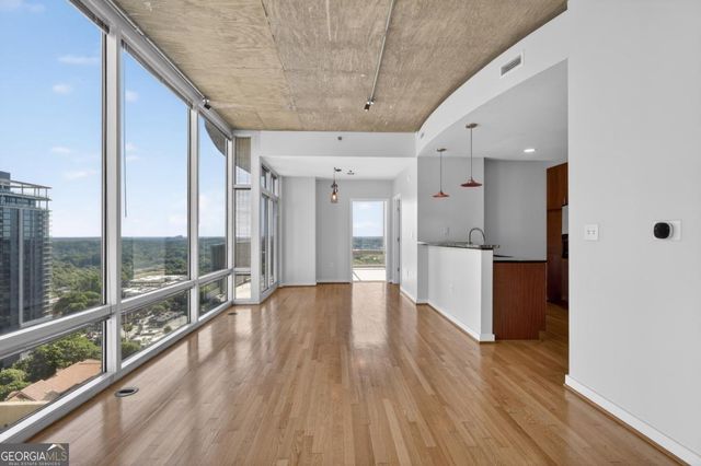 943 Peachtree Street NE 1915, Atlanta, GA 30309