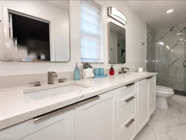 5314 Cobalt CT, Cape Coral, FL 33904