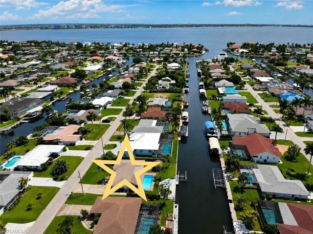 5314 Cobalt CT, Cape Coral, FL 33904