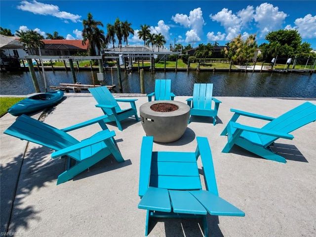 5314 Cobalt CT, Cape Coral, FL 33904