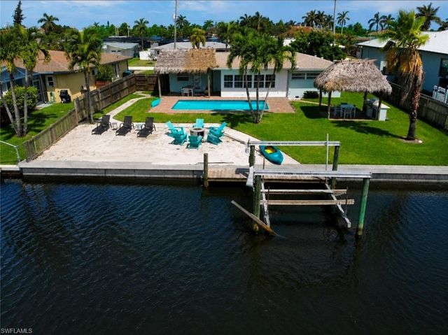 5314 Cobalt CT, Cape Coral, FL 33904