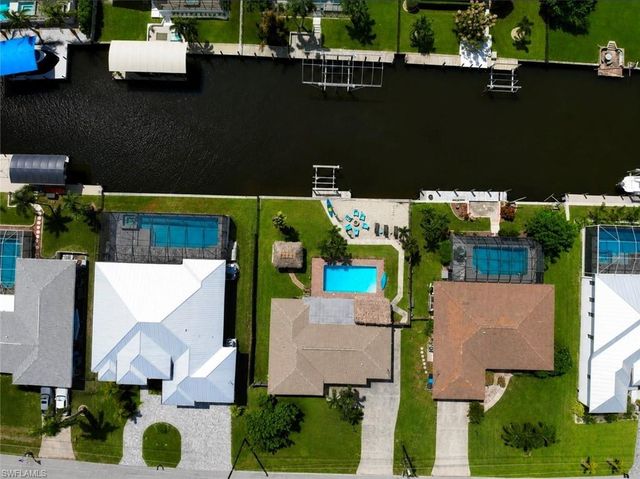 5314 Cobalt CT, Cape Coral, FL 33904