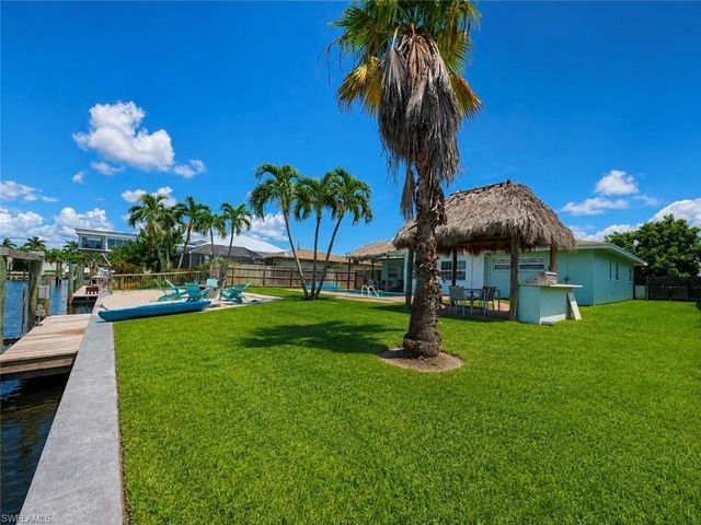 5314 Cobalt CT, Cape Coral, FL 33904