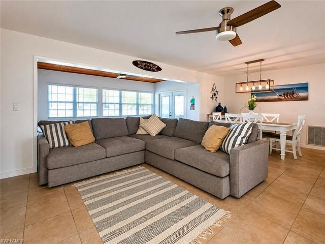 5314 Cobalt CT, Cape Coral, FL 33904
