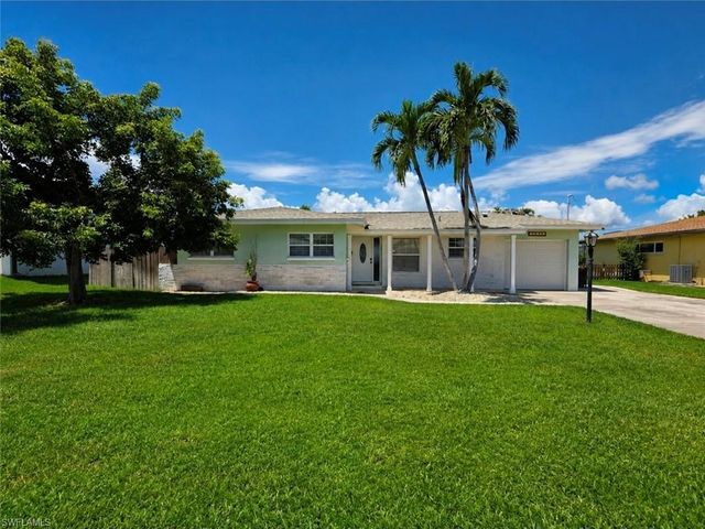 5314 Cobalt CT, Cape Coral, FL 33904