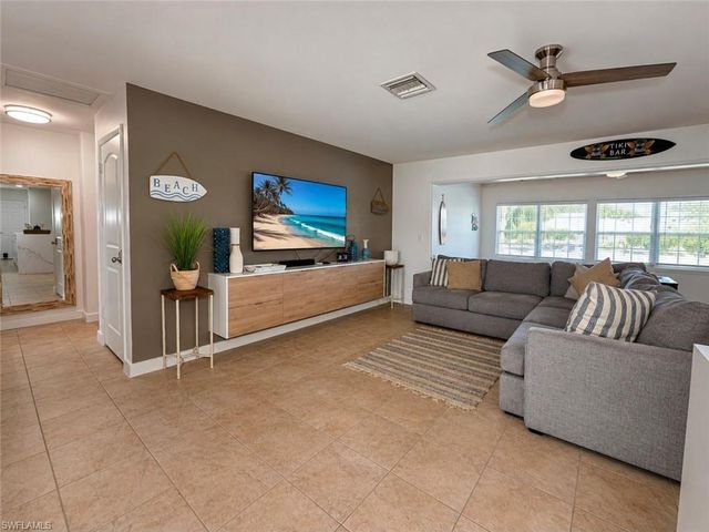5314 Cobalt CT, Cape Coral, FL 33904