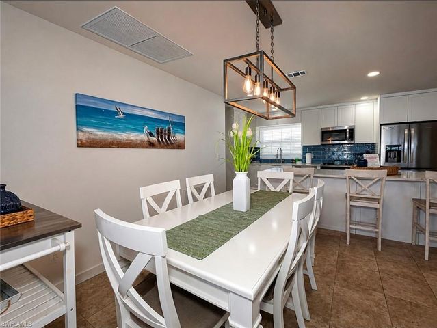 5314 Cobalt CT, Cape Coral, FL 33904