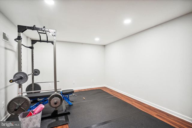 1424 ROSEWOOD HILL DR, Vienna, VA 22182