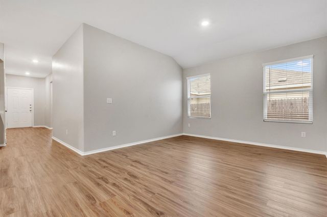 301 Blue Springs PASS, Kyle, TX 78640