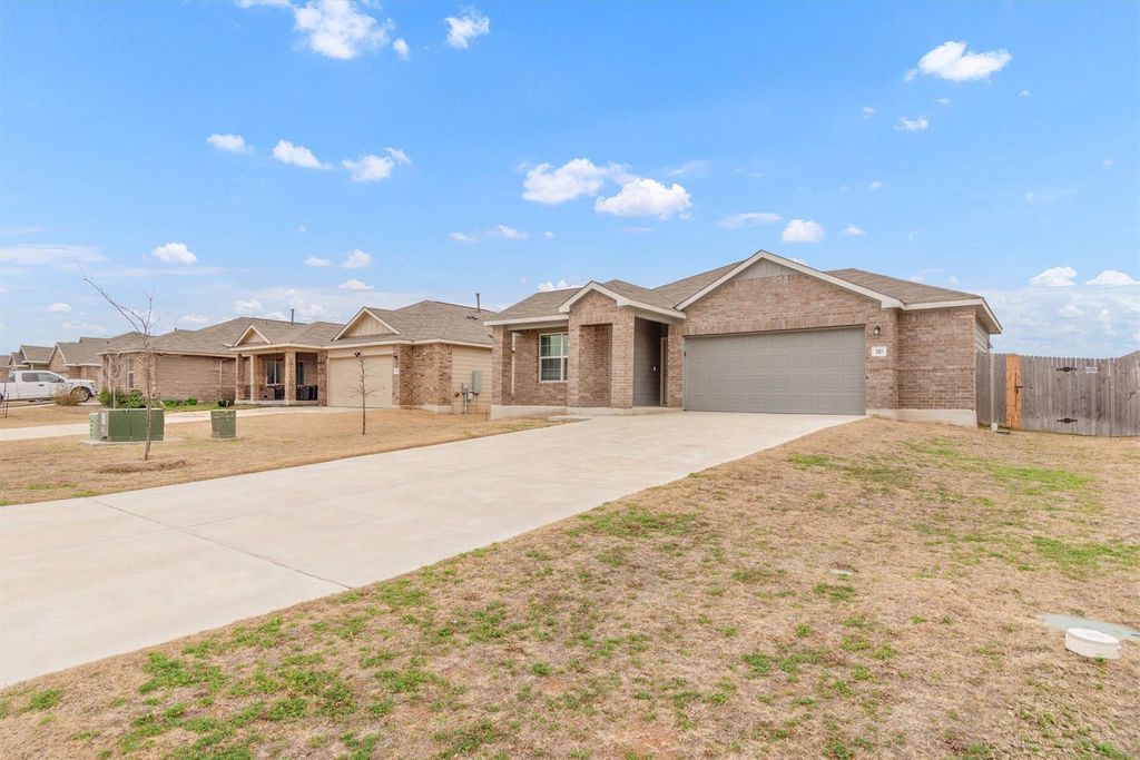 301 Blue Springs PASS, Kyle, TX 78640