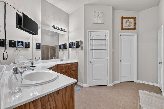 759 Peach Lane, Burleson, TX 76028
