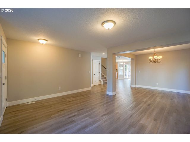 15805 Ne 79TH St, Vancouver, WA 98682