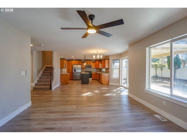 15805 Ne 79TH St, Vancouver, WA 98682