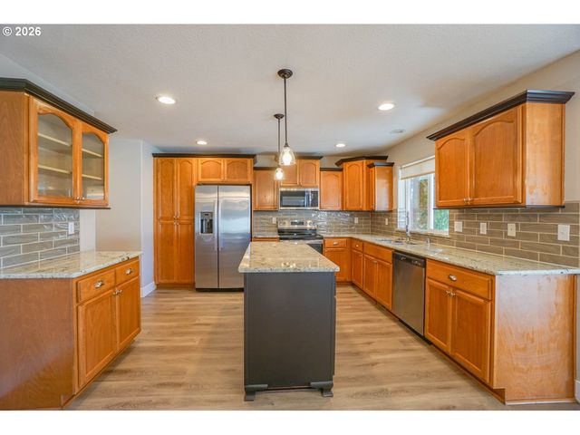 15805 Ne 79TH St, Vancouver, WA 98682
