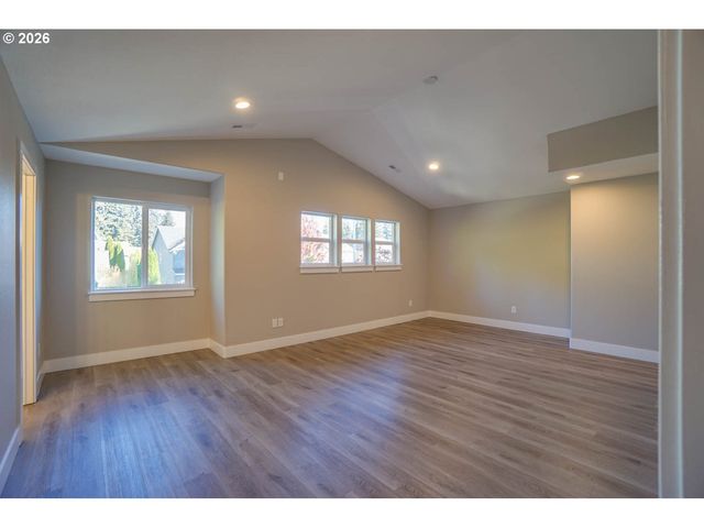 15805 Ne 79TH St, Vancouver, WA 98682