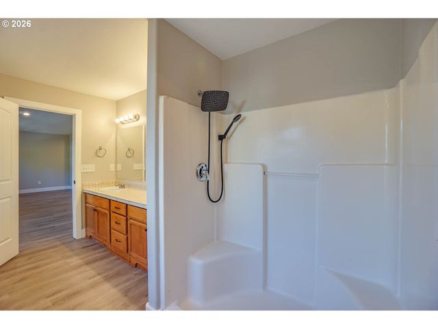 15805 Ne 79TH St, Vancouver, WA 98682