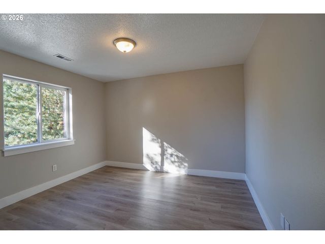 15805 Ne 79TH St, Vancouver, WA 98682