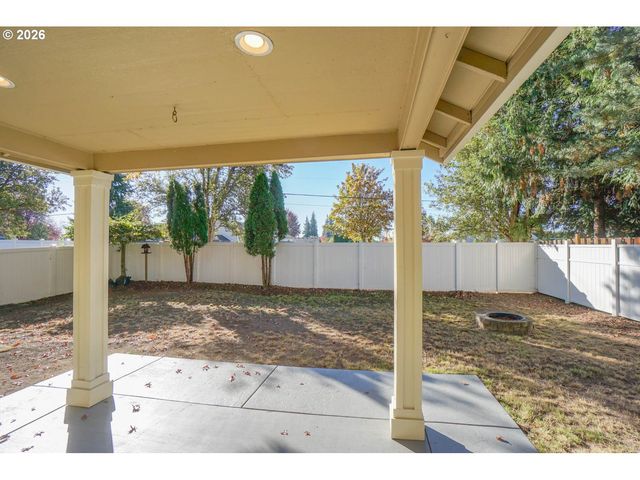 15805 Ne 79TH St, Vancouver, WA 98682