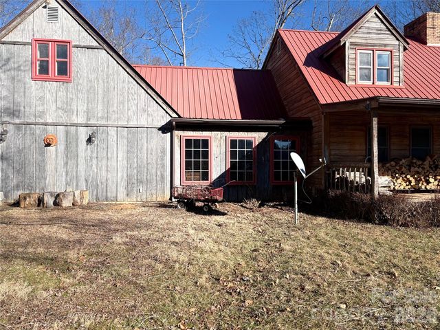 219 Rocking Horse Trail, Burnsville, NC 28714