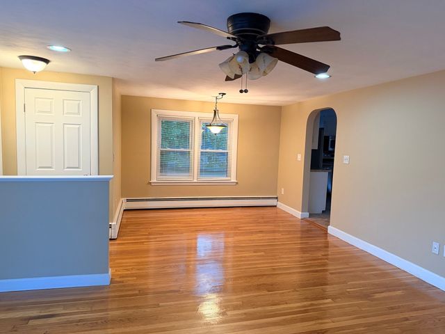 117 Salem St, Wakefield, MA 01880