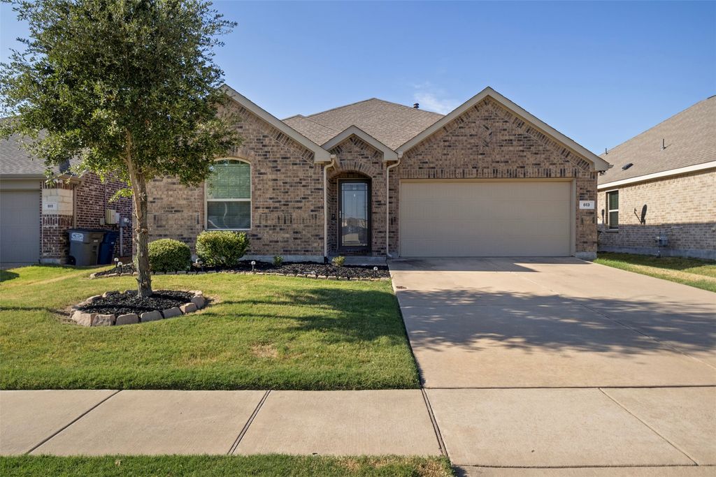 813 Evergreen Street, Princeton, TX 75407
