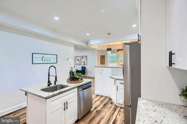 1953 CHELSEA RD, Baltimore, MD 21216