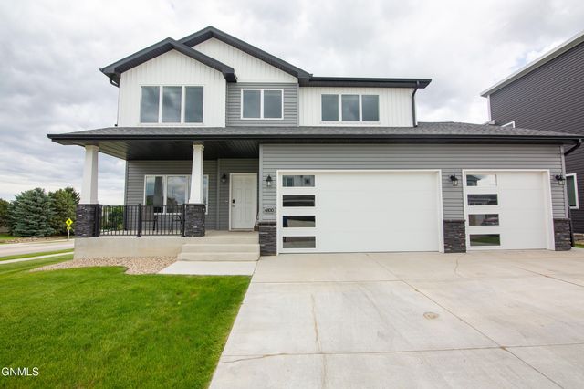 4800 Cornice Loop, Bismarck, ND 58503 property photo