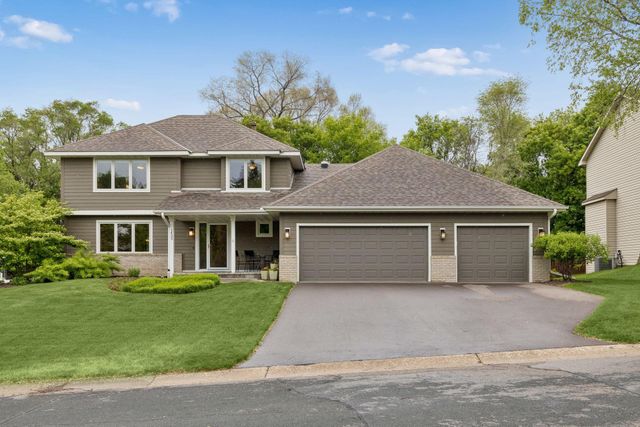 1433 Appaloosa Trail, Eagan, MN 55122
