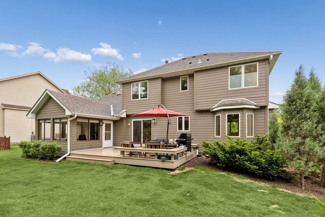 1433 Appaloosa Trail, Eagan, MN 55122