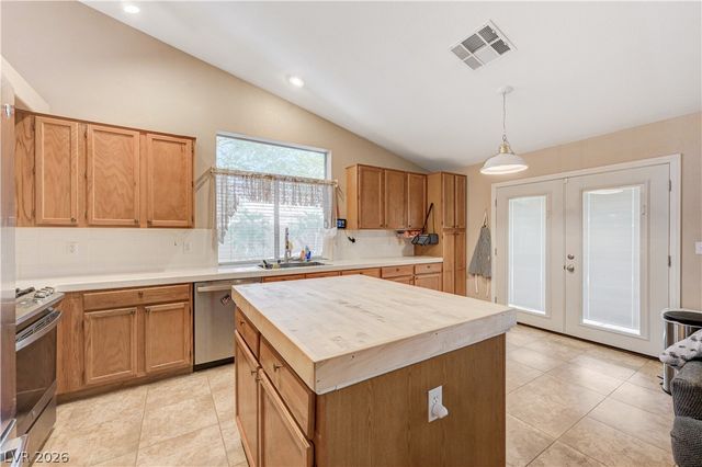 6156 Osaka Court, Las Vegas, NV 89110