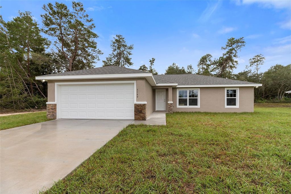 Image 1 of property listing at 13578 SW 107TH PLACE, Dunnellon, FL 34432