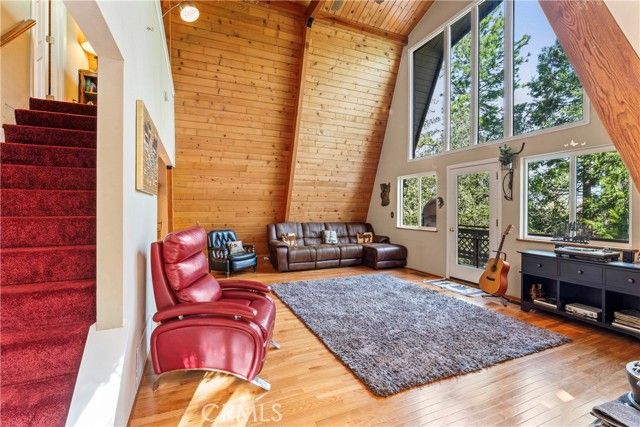 1289 Aleutian, Lake Arrowhead, CA 92352